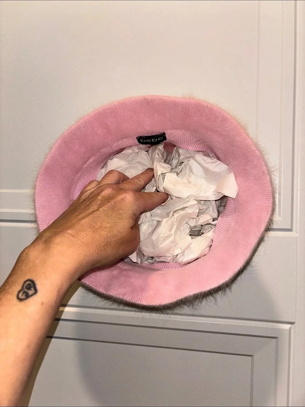 bebe Fuzzy Angora Blend Bucket Hat Pink Like New